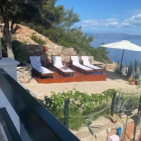 Secluded Fisherman's Cove Zecja, Hvar - 13858 * ييلسا